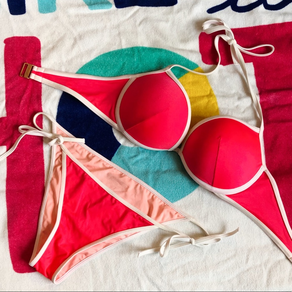 Push up VS bikini 34D & M